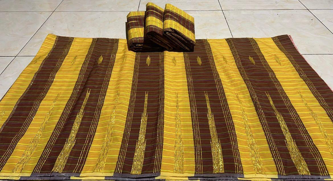 SABBE MAHOGANY KUNING